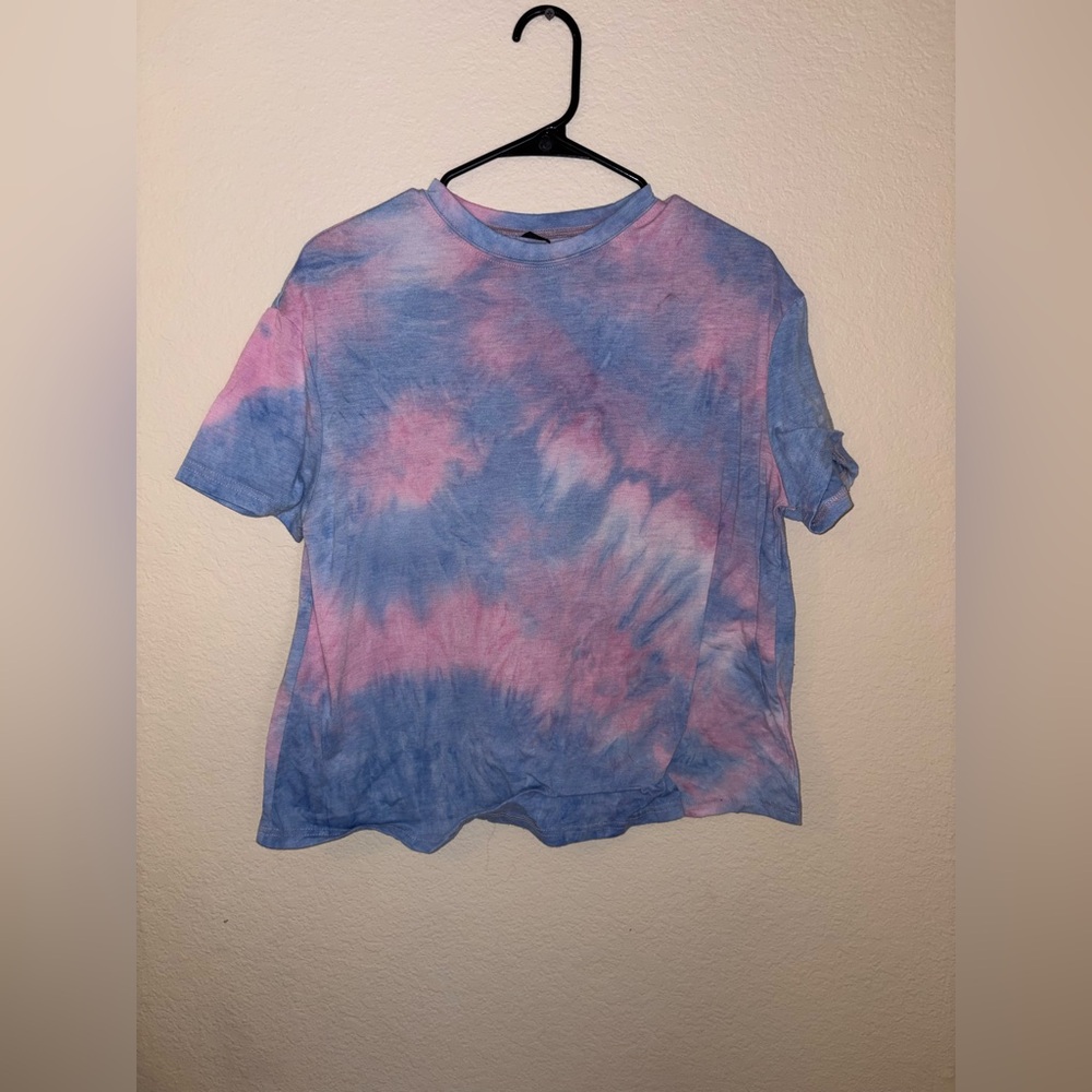 SHEIN Pastel Tie-Dye Top in Pink and Blue